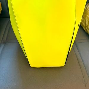 Stella McCartney lime green handbag never been worn with dust bag